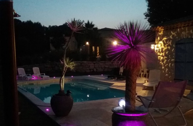 LUXURIOUS Villa Architect STANDING, NEW, AIR CONDITIONED, POOL / SALT, TOP OF THE RANGE