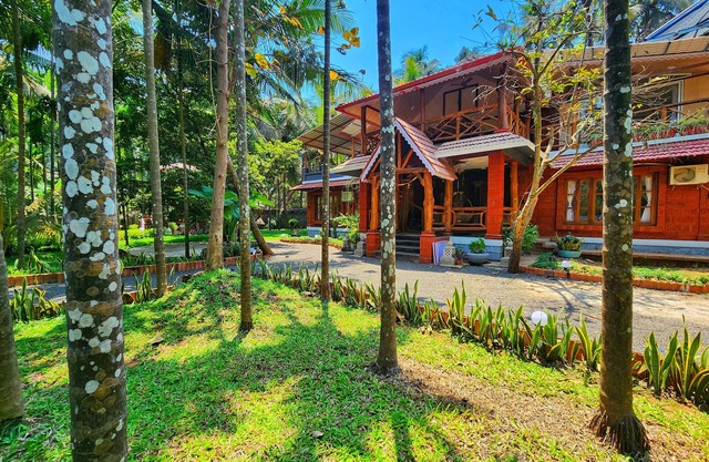 Luxurious Wood Villa At Alibaug Beach Pet Friendly