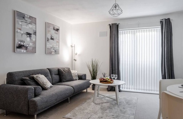 Luxury 2 bed apartment in Wolverhampton CityCentre