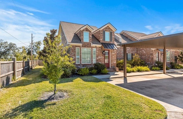 Luxury 2 Bedroom townhouse #6