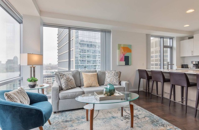 Luxury 2BR Apt Near Kendall Sq with Courtyard