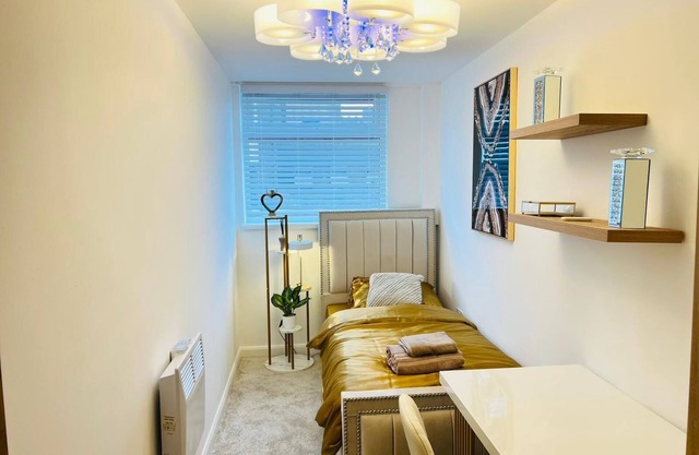 Luxury 4 Bedroom Apartment