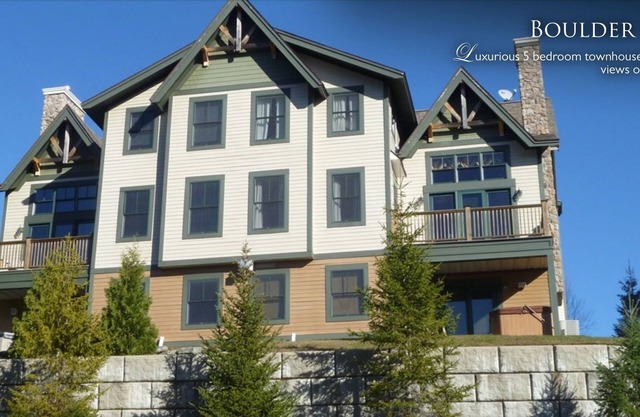 Luxury 5 Bedroom Ski-Home w/Private Hot Tub for your Vermont Escape @ Mount Snow
