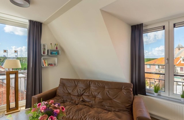 Luxury 5-person apartment