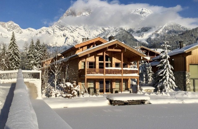 Luxury accommodation and breathtaking nature in perfect alpine harmony