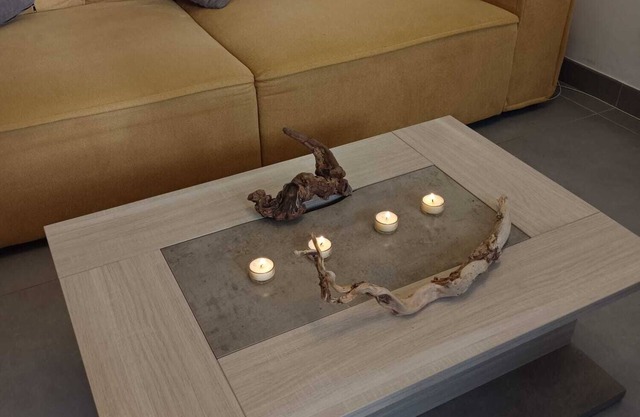 Luxury apartment 100m2, sleeps 5, 4 km from Lake Annecy.