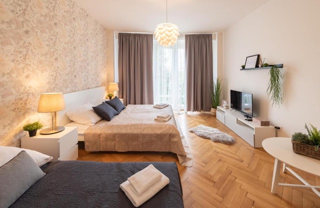 Luxury apartment in prime location