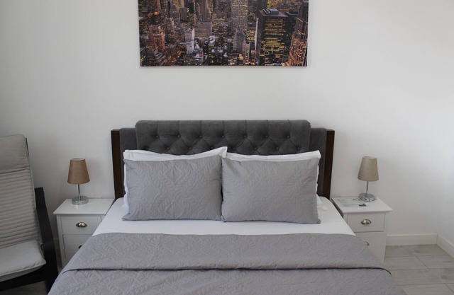 Luxury Apartment – Railways Station