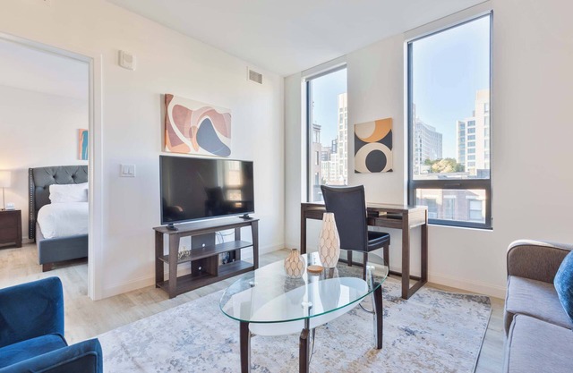 Luxury Apt with Kitchen in Fenway