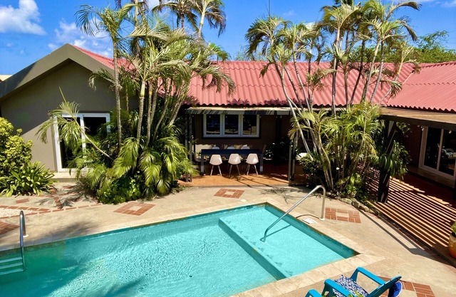 Luxury Aruba Paradise: 5-Bdrm Villa w/Top-tier Amenities for Your Dream Getaway