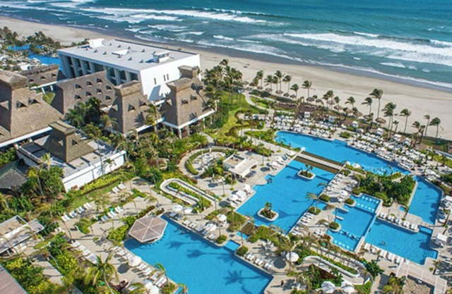 Luxury Beach Resort Master Room/Studio Mayan Palace at Vidanta, 2 Adults +2Kids