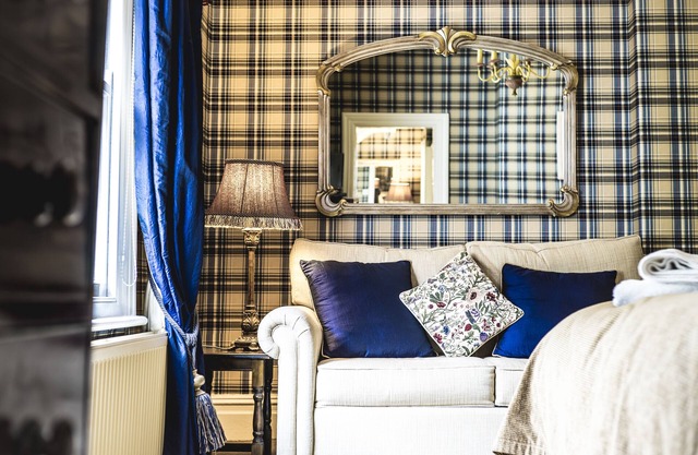 Luxury Country House and landscaped gardens overlooking mountains with parking