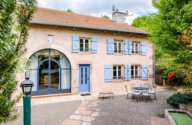 Luxury Five Bedroom Farmhouse for a Relaxing Stay in Mountains - Domaine Macky