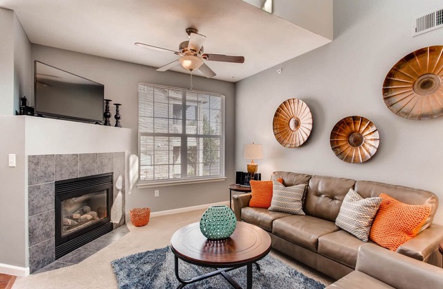 LUXURY FURNISHED CONDO NEAR DTC, DISH NETWORK & STARZ CORPORATE, & CENT AIRPORT
