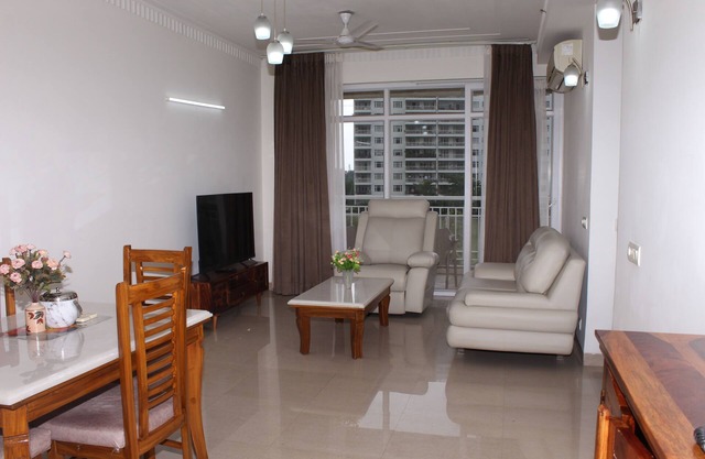 Luxury Furnished Studio,1BHK, 2BHK, 3BHK Apartments