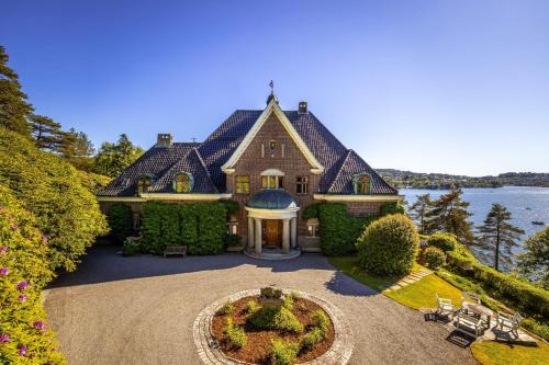 Luxury Historic Villa with private coastline