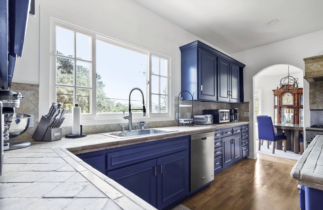 Luxury house in Private Estate of Pebble Beach/Walking Distance to The Lodge