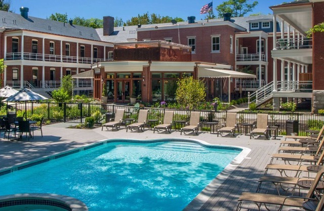 Luxury Island Condominium on Serene Great Diamond Island off Portland, ME