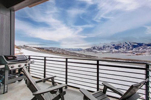 Luxury Lakeview Retreat A Jordanelle Gem in Hideout, Utah