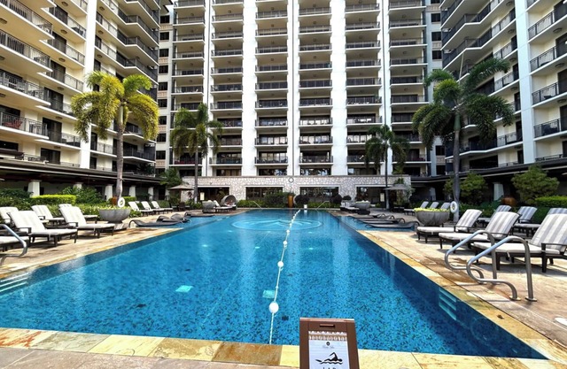 Luxury Living at Ko Olina Ocean Tower, 2 units, Sleeps 12!