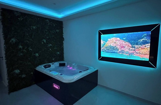 Luxury Living Martigues - Suite Gris Perlé