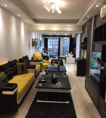 Luxury Mohandeseen Apartment