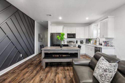 Luxury NOLA 6 Bedroom Oasis