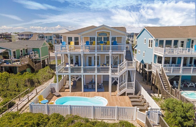 Luxury Oceanfront Retreat w/Private Pool, Elevator & Concierge Tent Service