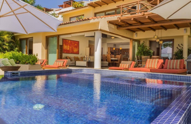 Luxury Oceanfront Villa in Punta Esmeralda with Gorgeous View!