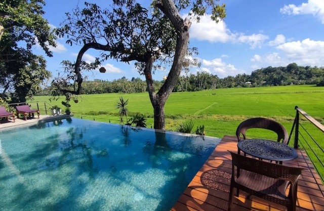 Luxury Paddyfront Villa with Private Pool and Stunning Views."Villa Seven-Faces"