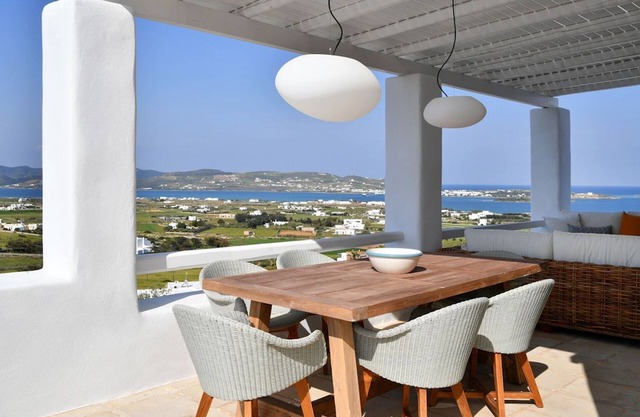 Luxury Paros Villa | Villa Akaste |.