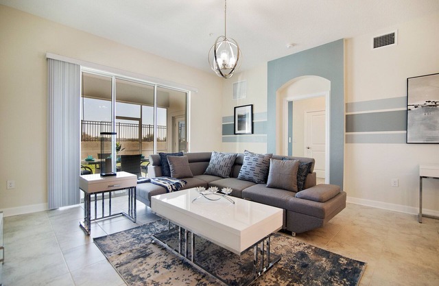 Luxury Resort Condo Minutes from Disney 169