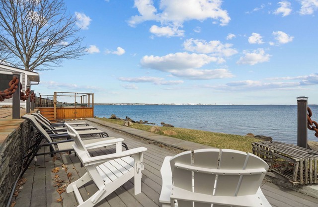 Luxury seaside retreat