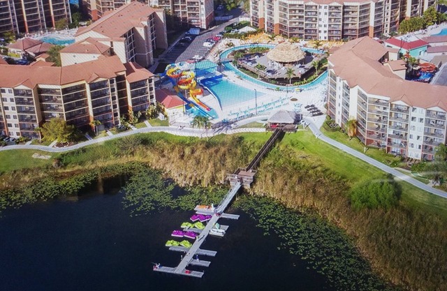 Luxury studio - 6 miles from Disney or Universal!