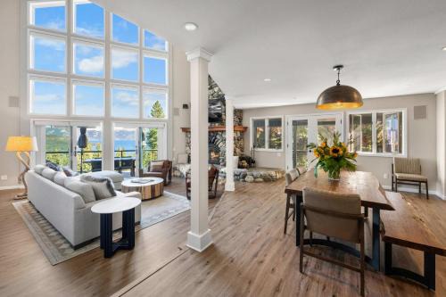 Luxury Tahoe Vacation Rental with HotTub & Lake Views