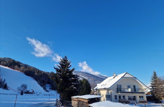 Luxury villa 2-10 people with Sauna