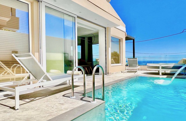 Luxury Villa Barbati Sun with private pool