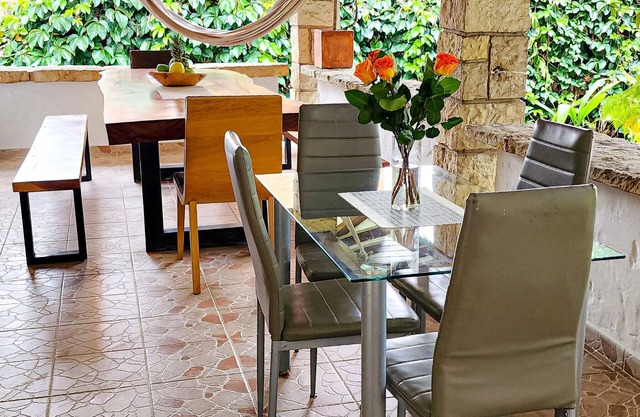 Luxury Villa In Provenza