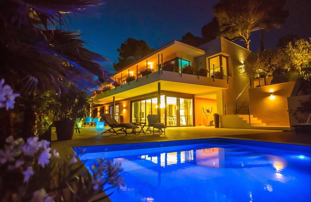 Luxury villa in Tossa de Mar near the beach with heated swimming pool