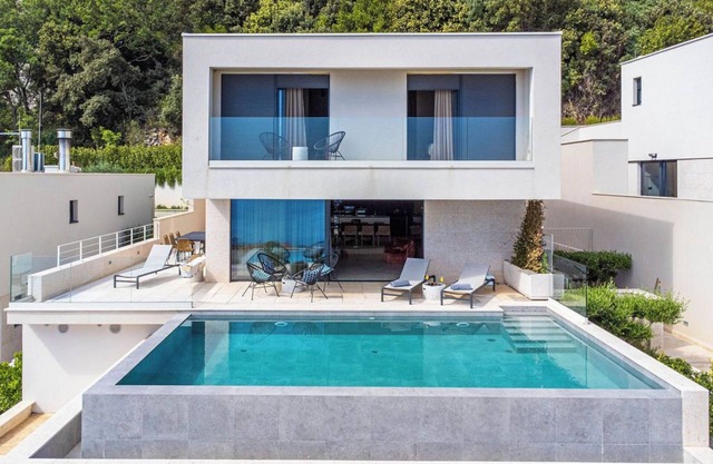 Luxury Villa K&J