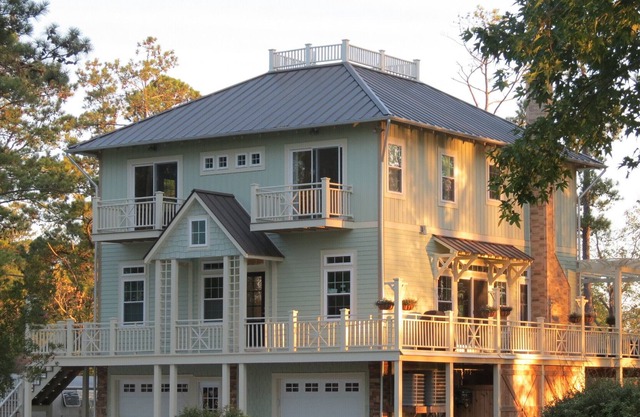Luxury Waterfront coastal home Amazing water view!