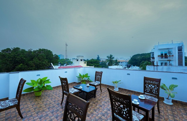 MADRAS INN - ALWARPET