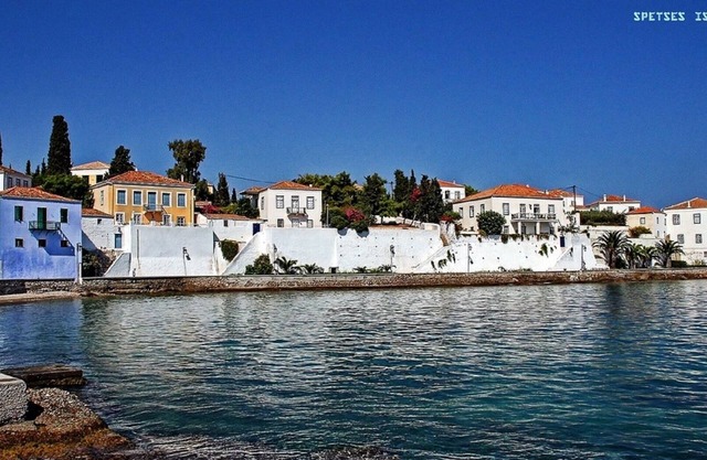 Magic House With Breathtaking View (00000135005)