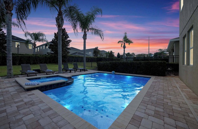 Magical Getaway Near Disney I Pool and Fun Room