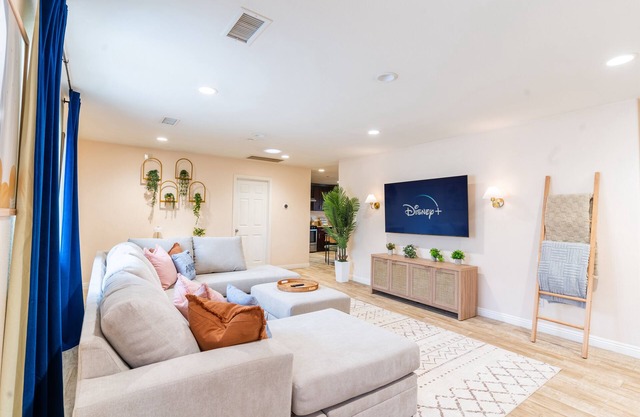 Magical Luxe Dream Home w/Game Room - Near Disneyland