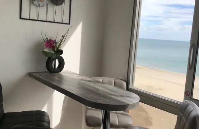 Magnificent T2 Classified 2 * NN Parking + Balcony Sea View Outstanding - Mountain View
