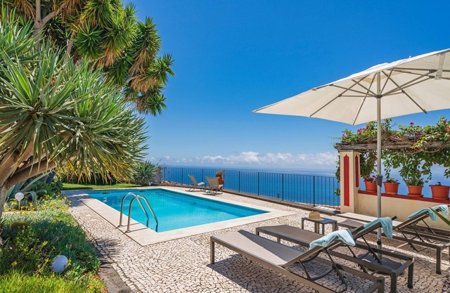 Magnificent Funchal Villa | Quinta D'Alegria | 4 Bedrooms | Panoramic Sea View