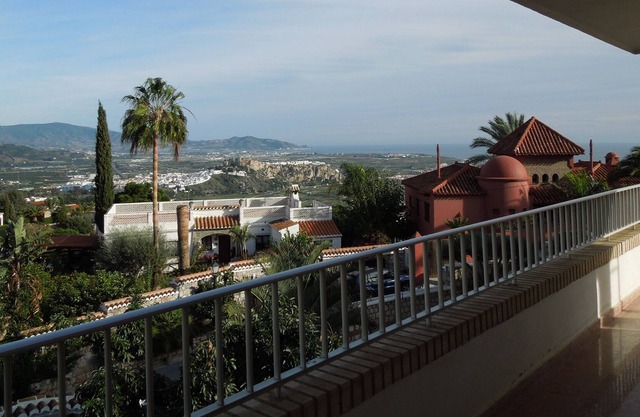MAGNIFICENT PENTHOUSE, VERY SPACIOUS, PRIVATE URBANIZATION, SPECTACULAR VIEW