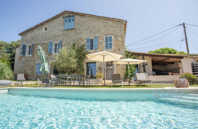 Magnificent Provencal Mas in the heart of the Fayence country