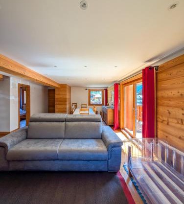 Magnifique chalet avec vue Centre Champéry